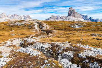 Plakat Autumn panorama on Monte Piana. View from the trenches to the three peaks of Lavaredo. Dolomites.
