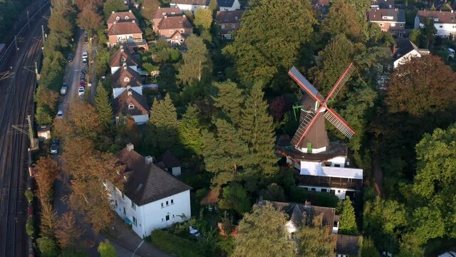 Bergedorfer M&uuml;hle am Schillerufer, Luftaufnahme