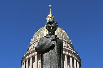 Abraham Lincoln Statue in front of West Virginia State Capitol.