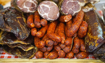Deli meat sausagges
