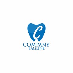 Obraz premium letter c dental logo design
