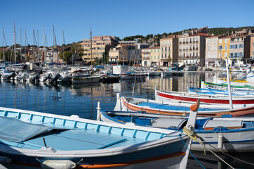 Fototapeta na wymiar Vieux port de La Ciotat, sud de la France