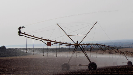 Irrigação Pivo Central - central pivot irrigation