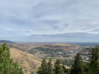 view from the top of the hill beautiful hike Denver Colorado fresh mountain air panoramic fall mountain landscape summer sky