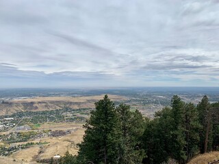 view from the top of the hill beautiful hike Denver Colorado fresh mountain air panoramic fall mountain landscape skies