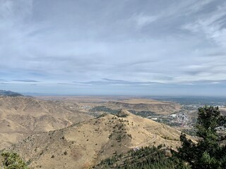 view from the top of the hill beautiful hike Denver Colorado fresh mountain air panoramic fall mountain landscapes