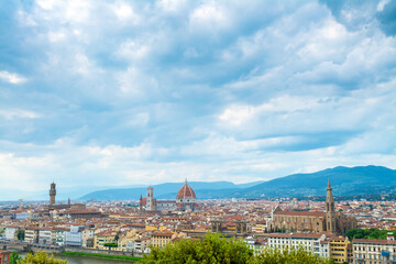 Fototapeta na wymiar CItyscape of Florence under an overcast sky