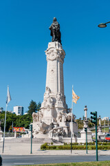 Marques de Pombal square monument