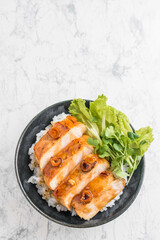 豚肉ステーキ丼