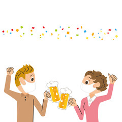 マスクをして楽しくお酒を飲むカップル