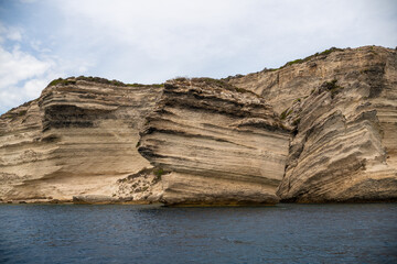 Roche de Bonifacio, située à la pointe sud de la corse 