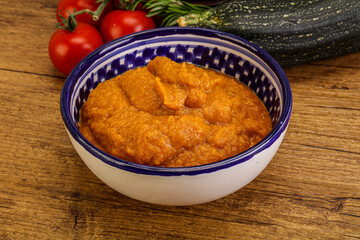 Vegetarian cuisine - Zucchini puree with herbs