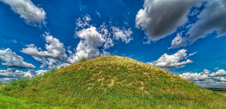 lower austrian landscape with tumulus near grossmugl leeberg