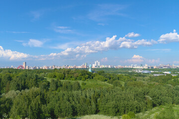 Obraz premium Summer Moscow landscape. View from Krylatskoye Hills. 