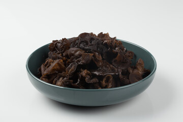 건조,목이버섯,버섯,사람없음,식기류,실내,오브젝트,음식,접시