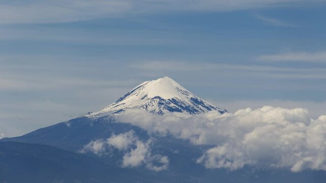 The pico de orizaba national park contains the highest mountain in Mexico