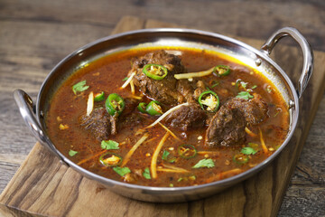 beef nihari, pakistani curry cuisine