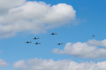 Flugzeuge im Formationsflug