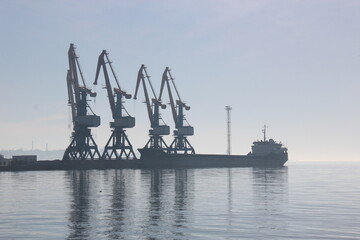Obraz premium Kerch_Port_Ship