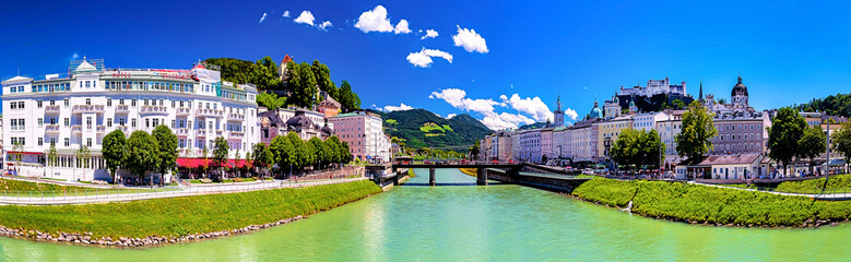 Salzburg mit Altstadt, Salzach, Staatsbrücke und Festung Hohensalzburg, Österreich