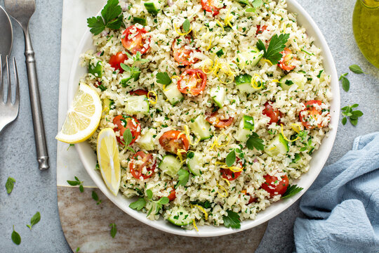 Tabbouleh Salad With Cauliflower Rice And Vegetables