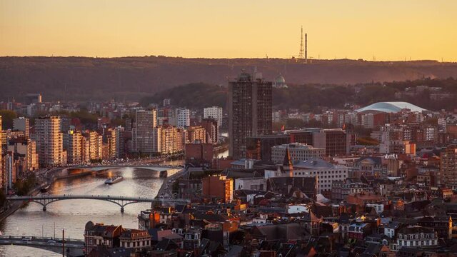 Time lapse of the cityscape of Li&eacute;ge, Belgium during a beautiful sunset