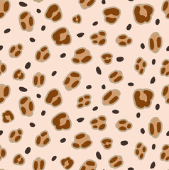 Obraz premium Abstract Hand Drawing Cute Leopard Cheetah Animal Skin with Geometric Dots Seamless Vector Pattern Isolated Background 