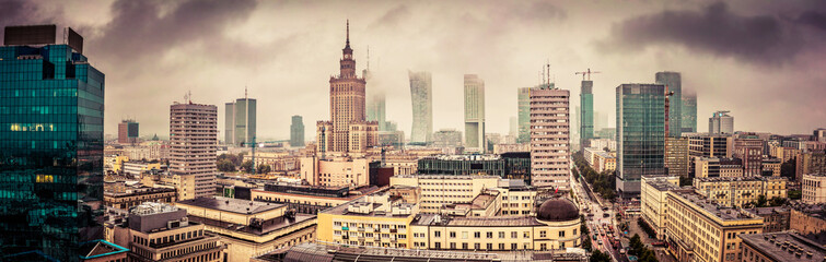 Fototapeta premium Warsaw, Poland panorama, clouds and fog