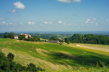 Fototapeta na wymiar Rural landscape near Salsomaggiore and Fornovo, Parma, at springtime