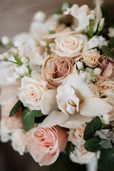 gold wedding rings as an attribute