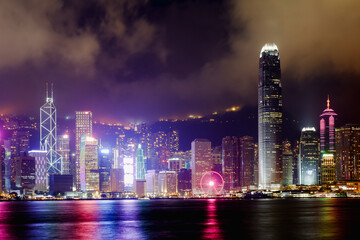 Fototapeta na wymiar city view in hong kong at Victoria Harbour on night day