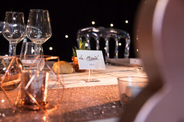 Décoration table mariage couple