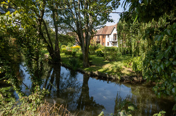 Fototapeta na wymiar Newbury, Berkshire, England, UK. 2021. Modern houses in a waterside location in Newbury, Berkshire, UK
