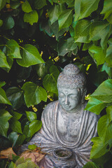 Estatua budista serenidad y amor Budism statue serenity and love zen