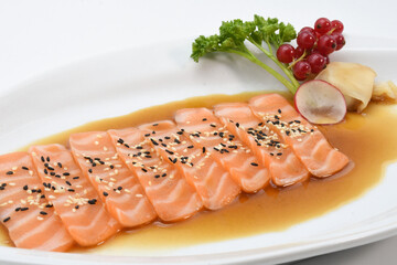 Carpaccio salmone in salsa ponzu