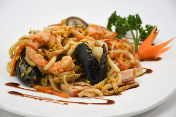 Udon misto mare