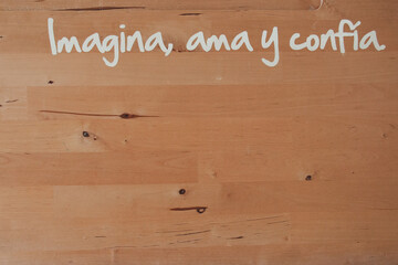 Imagina, ama confía compartir Imagine, love and trust share