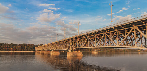 Fototapeta na wymiar view of the Bridge in the city of Płock in Poland