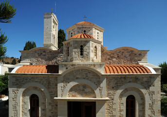 Dôme du monastère d'Agarathos à Sampas près de Thrapsano en Crète