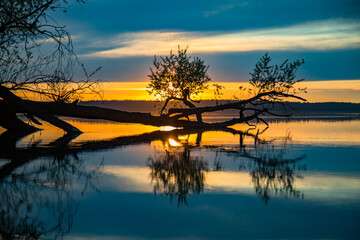 Fototapeta Zachód słońca, jezioro Jeziorowskie, Mazury obraz