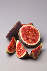 Fresh fig fruits cutted in pieces top view photo