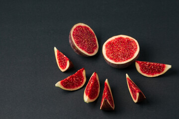 Fresh fig fruits cutted in pieces top view photo