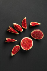 Fresh fig fruits cutted in pieces top view photo