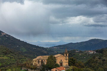 Fototapeta premium Panorami da San Piero Patti 