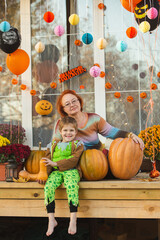Family are preparing for Halloween