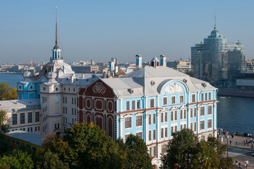 Obraz premium Russia. Saint-Petersburg. The building of the Nakhimov Naval School.
