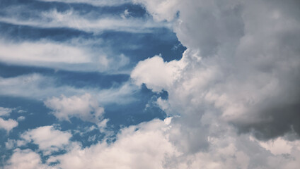 Fototapeta na wymiar Dramatic cloudscape natural background