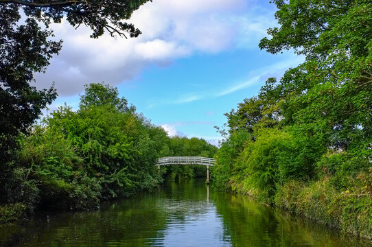 Cookham Lock Cut Bridge