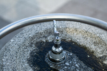 Obraz premium 水のみ蛇口