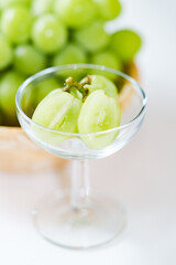 ブドウ シャインマスカット 【 ふるさと納税 の 返礼品 の イメージ 】